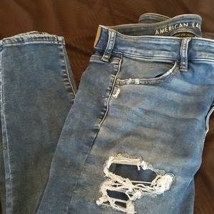 Cozy hi rise destroyed jegging